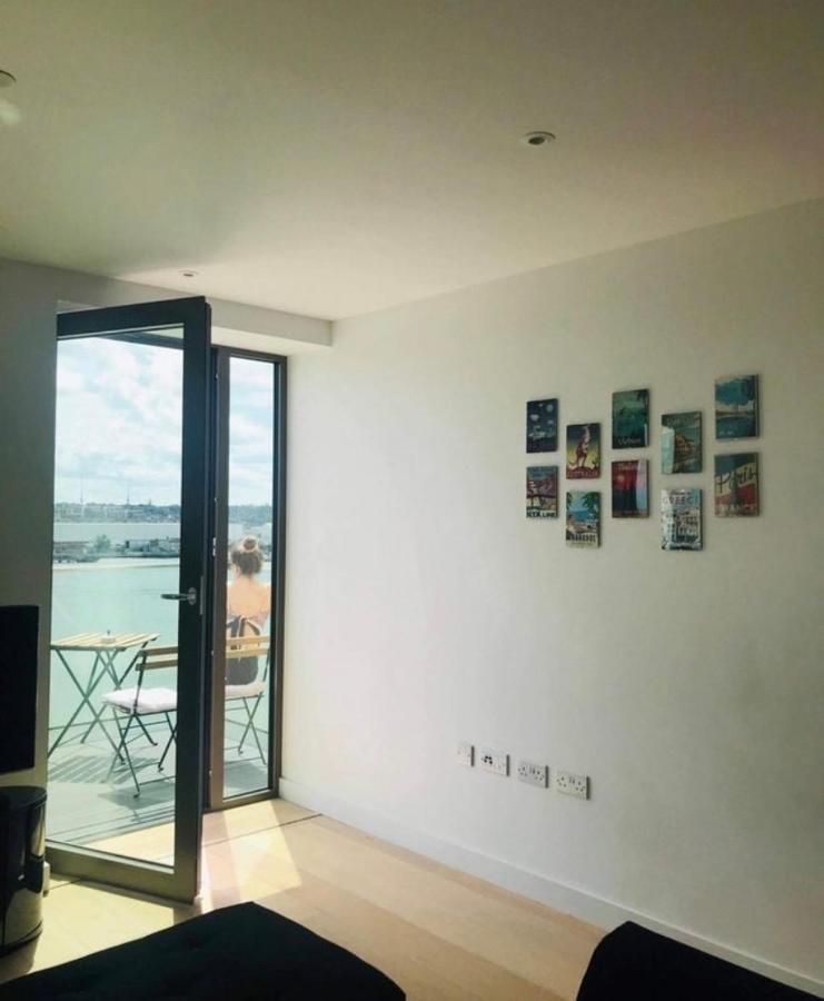 Large Double Room Overlooking The Thames London Bagian luar foto