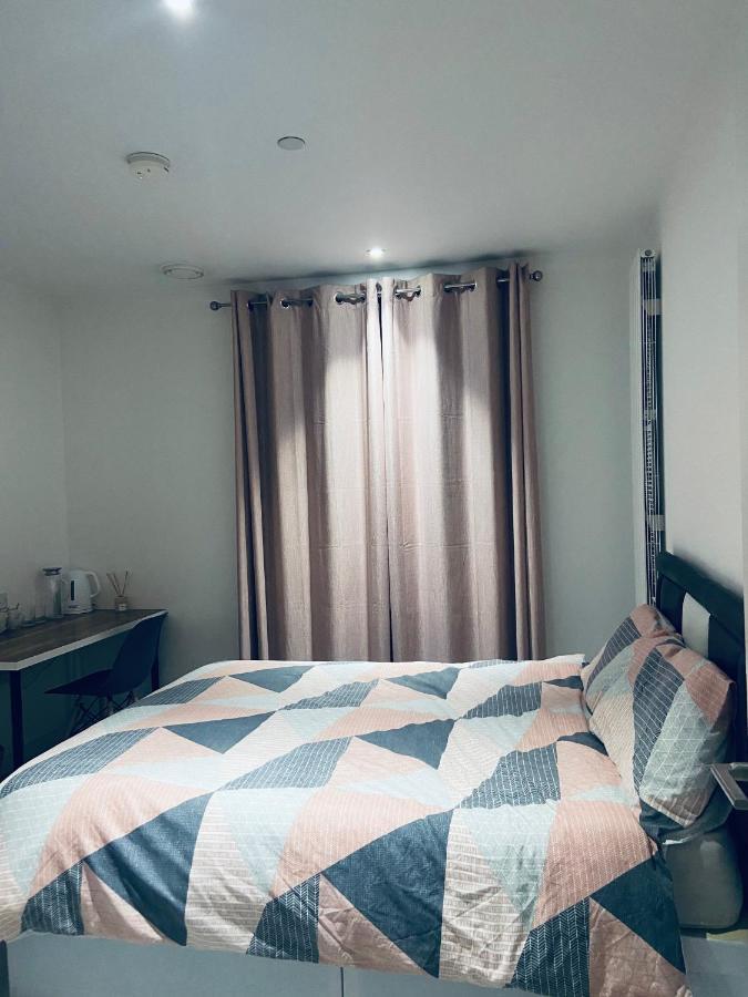 Large Double Room Overlooking The Thames London Bagian luar foto